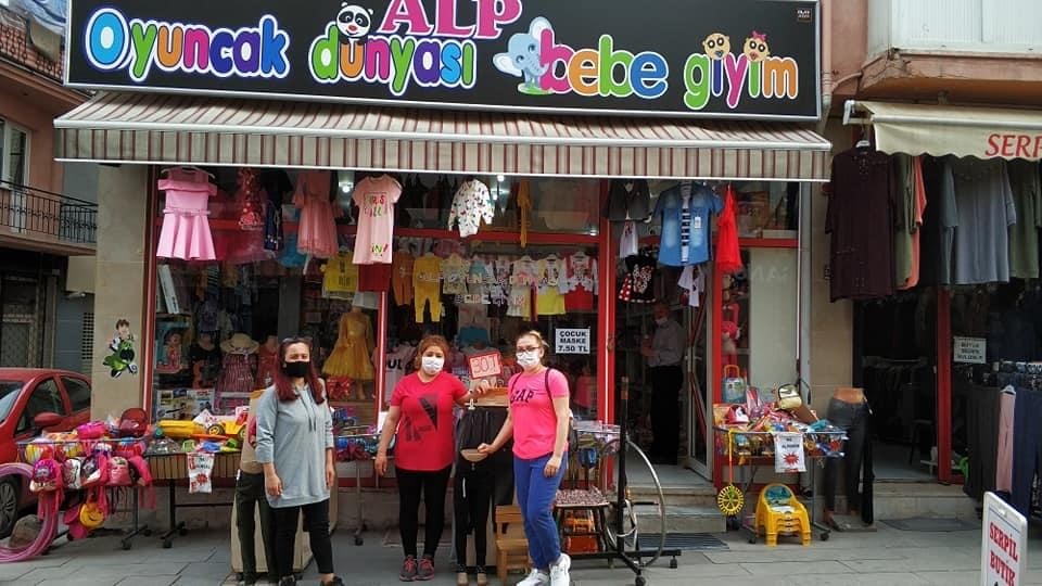 Üyelerin hayırları bayramlığa dönüştü 