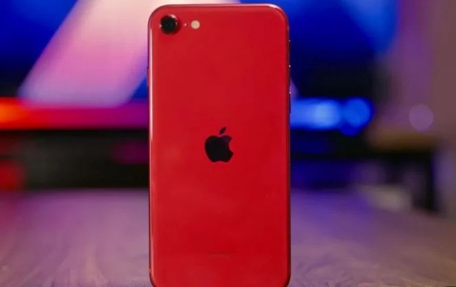 Uygun fiyatlı İphone geliyor! İşte özellikleri