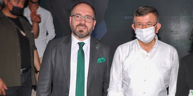 'Uygunsuz ilişki' skandalı patlak veren Gelecek Partili Başkan Cemre Kaan Karanisoğlu istifa etti!