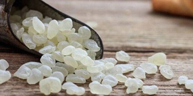 Uyku ve iltihab sorununa mezda sakızı! Balla karıştırdığınızda...