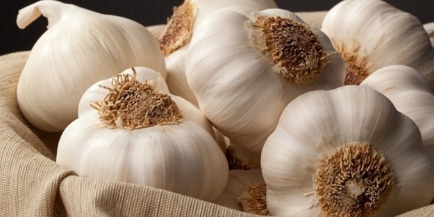 Uyumadan önce bir diş sarımsak yutarsanız...