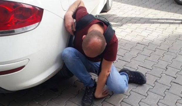 Uyuşturucu kullandı zombiye döndü!