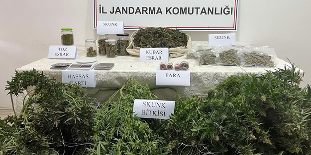 Uyuşturucu operasyonu: 3 gözaltı