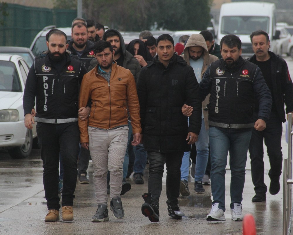 Uyuşturucu operasyonu: 5 tutuklama 