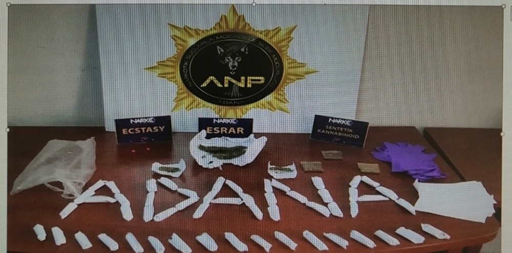 Uyuşturucu operasyonuna 2 tutuklama 