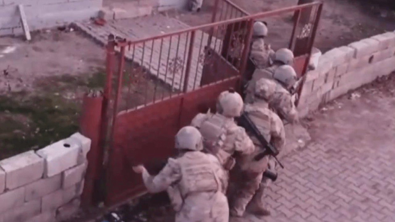 Uyuşturucu operasyonunda çok sayıda tutuklama