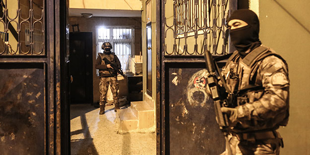 Uyuşturucu operasyonunda kimyager gözaltına alındı