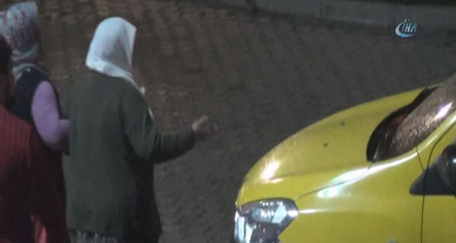 Uyuşturucu satıcısı cezaevine götürülürken annesi ağıtlar yaktı