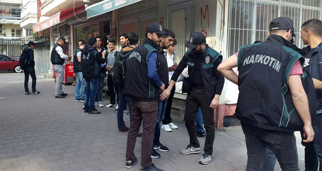 Uyuşturucu tacirlerine yönelik operasyon: 19 tutuklama