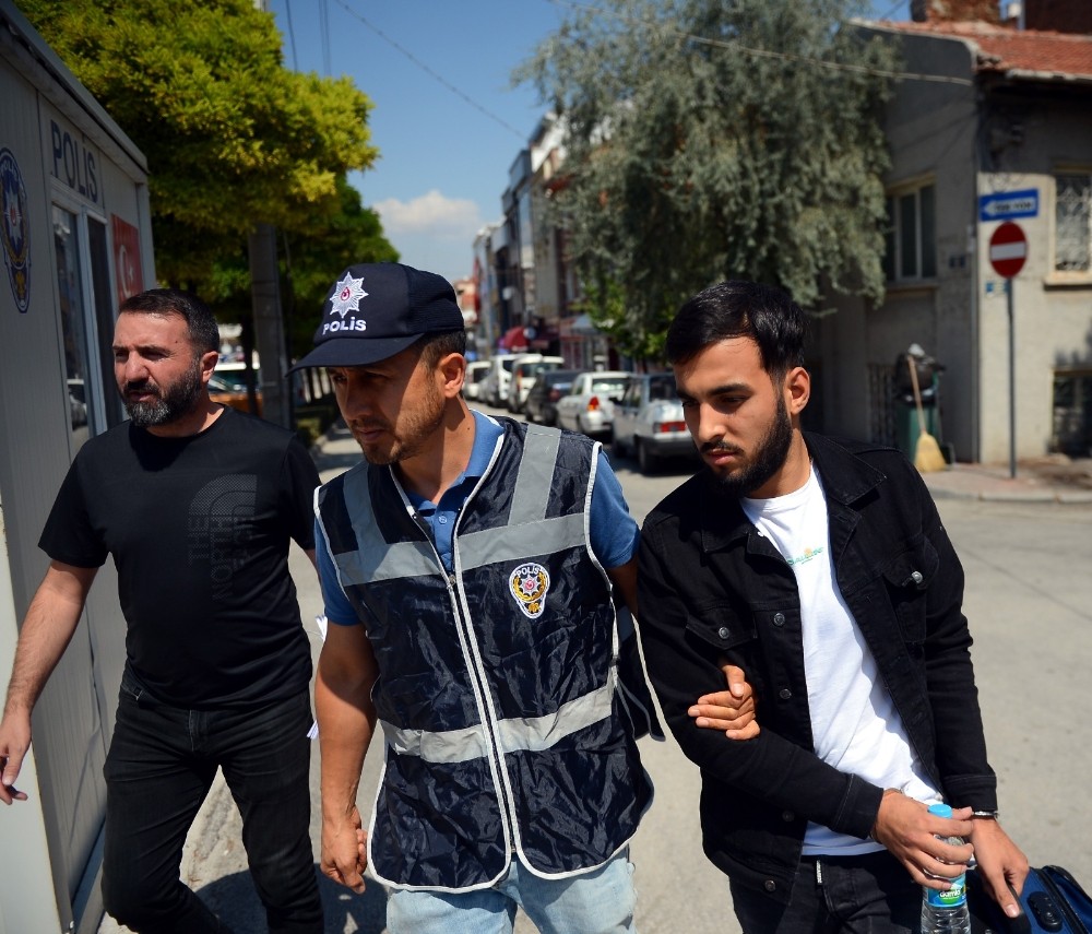 Uyuşturucu ticareti yapan şüpheli adliyede 