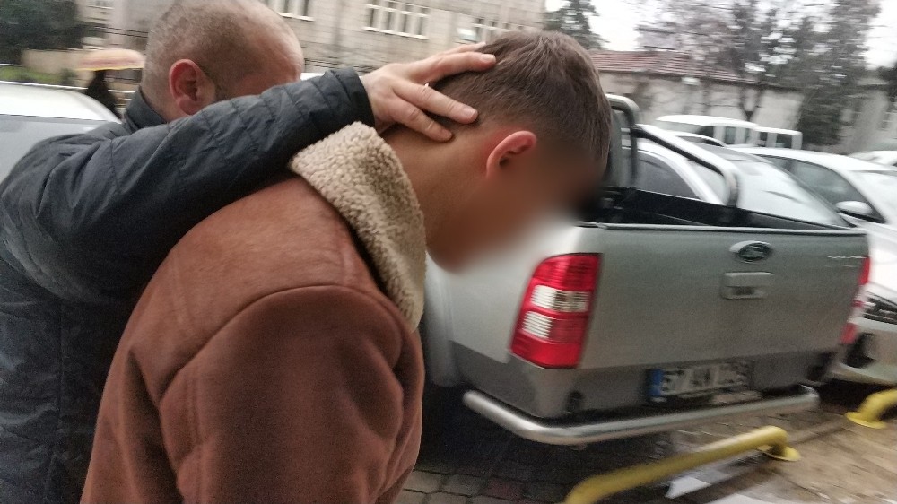 Uyuşturucu ticaretinden tutuklandı 