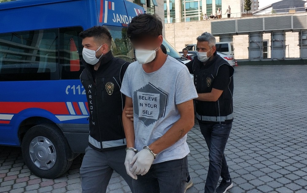 Uyuşturucu ticaretinden tutuklandı 