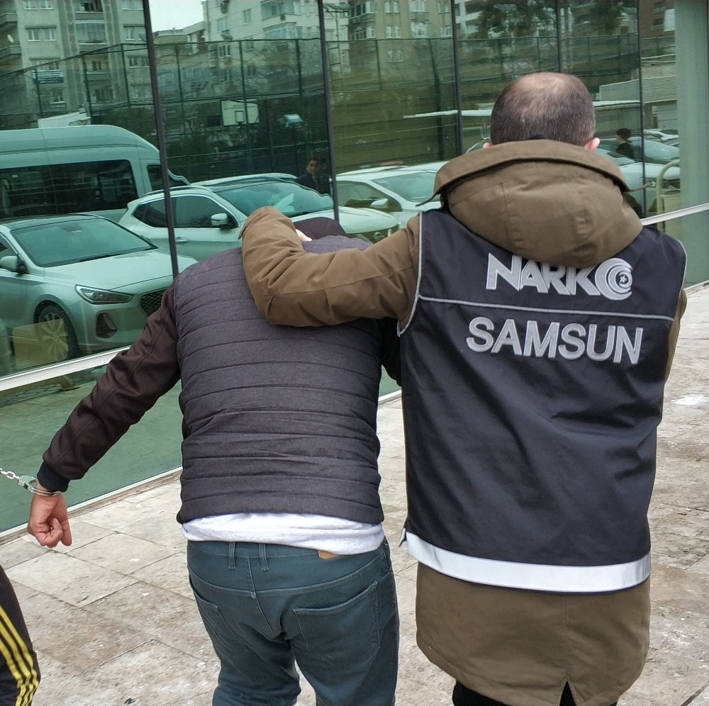 Uyuşturucu ticaretine adli kontrol 