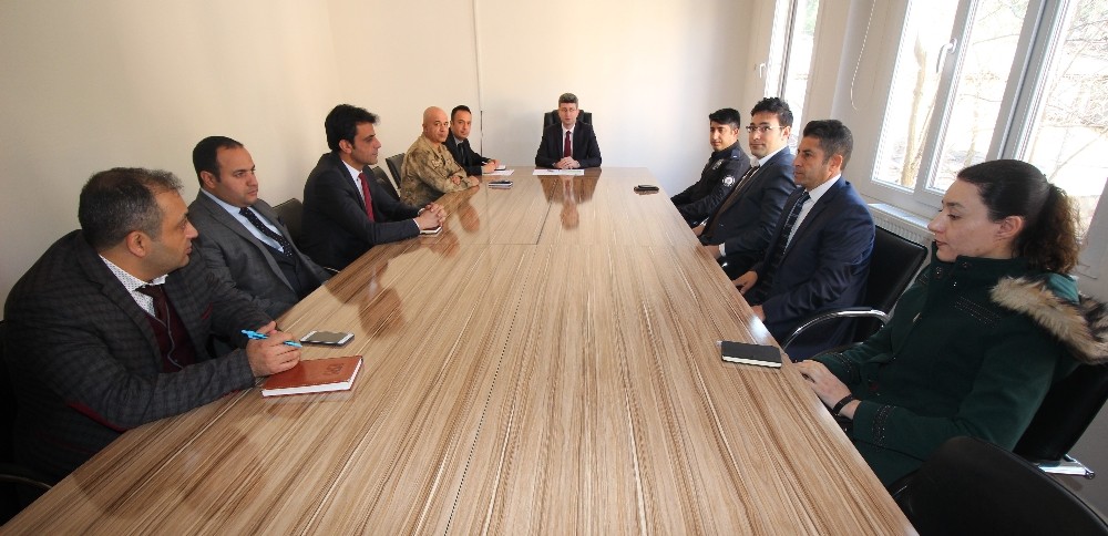 “Uyuşturucu ve madde bağımlılığı ile mücadele” toplantısı yapıldı 