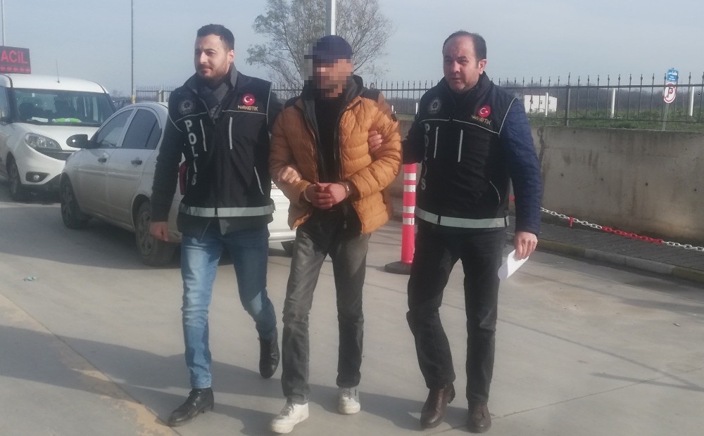 Uyuşturucudan adliyeye sevk edilen kardeşler tutuklandı 