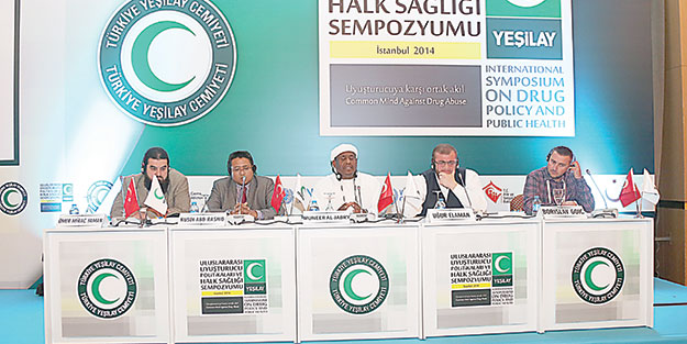 Uyuşturucuya dualı ve namazlı tedavi