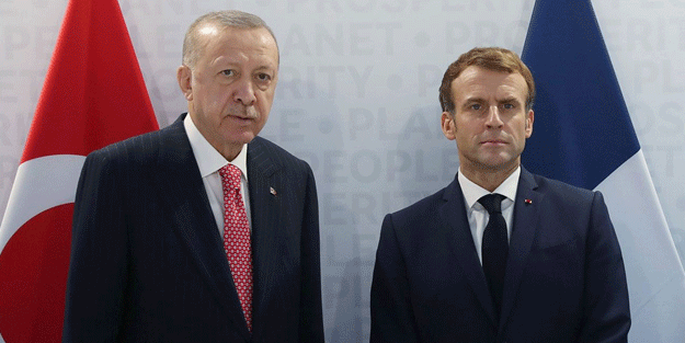Uzak durun! Erdoğan, Macron'a açık açık söyledi