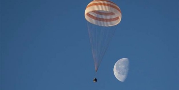 Uzay aracı Soyuz, altı ay sonra dünyaya indi