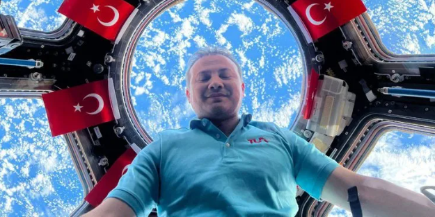 Uzay misyonunda tarihi gün! Gezeravcı bugün Dünya’ya dönüyor: Tüm Türkiye o saate kilitlendi