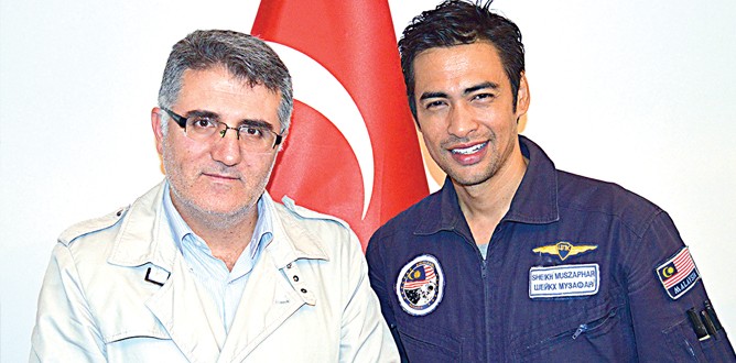 Uzay, Allah’ın varlığını gösteren delille dolu