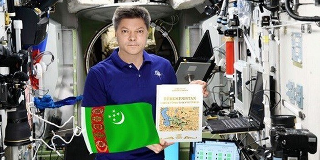 Uzayda 1000 gün geçiren ilk insan oldu!