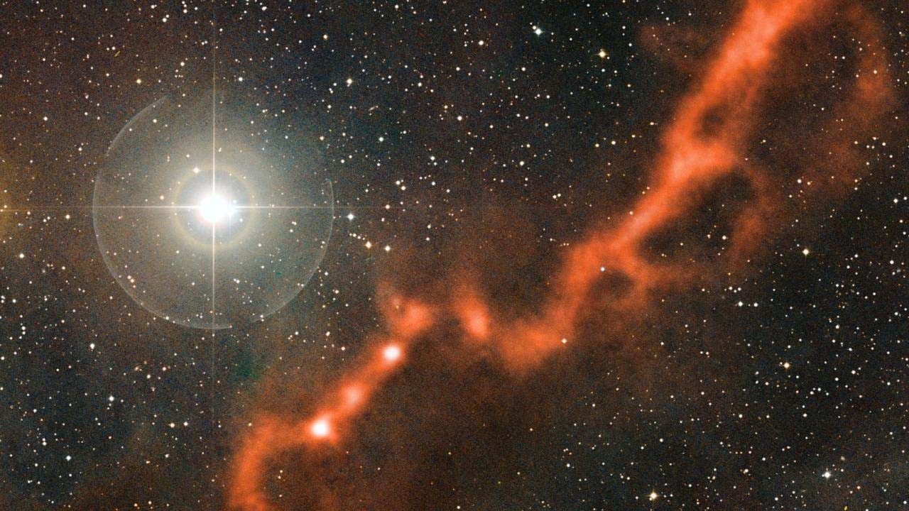 Uzayda dev karbon molekülü bulundu