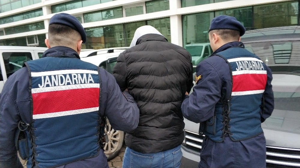Üzerinde bonzai ele geçen kamyon şoförüne adli kontrol 