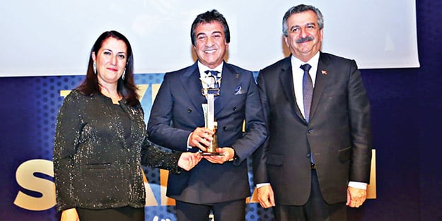 Üzerinde güneş batmayan markaya ödül! Bu başarı tesadüf değil