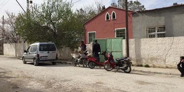 Üzerine televizyon düşen çocuk kurtarılamadı