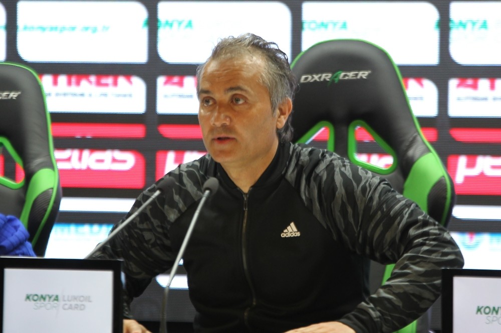 Uzğur: “Ortaya koyduğumuz mücadele ve aldığımız puandan dolayı mutluyuz” 