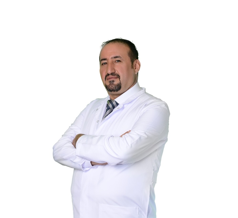 Uzm. Dr. Bolat’tan ailelere uyarı: “Çocuklarda yaz ishaline kusmanın eşlik etmesi tehlikeli” 