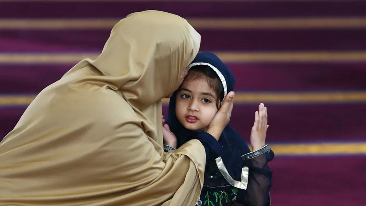 Uzman açıkladı! Çocuklara en büyük zararı bu davranışlar veriyor