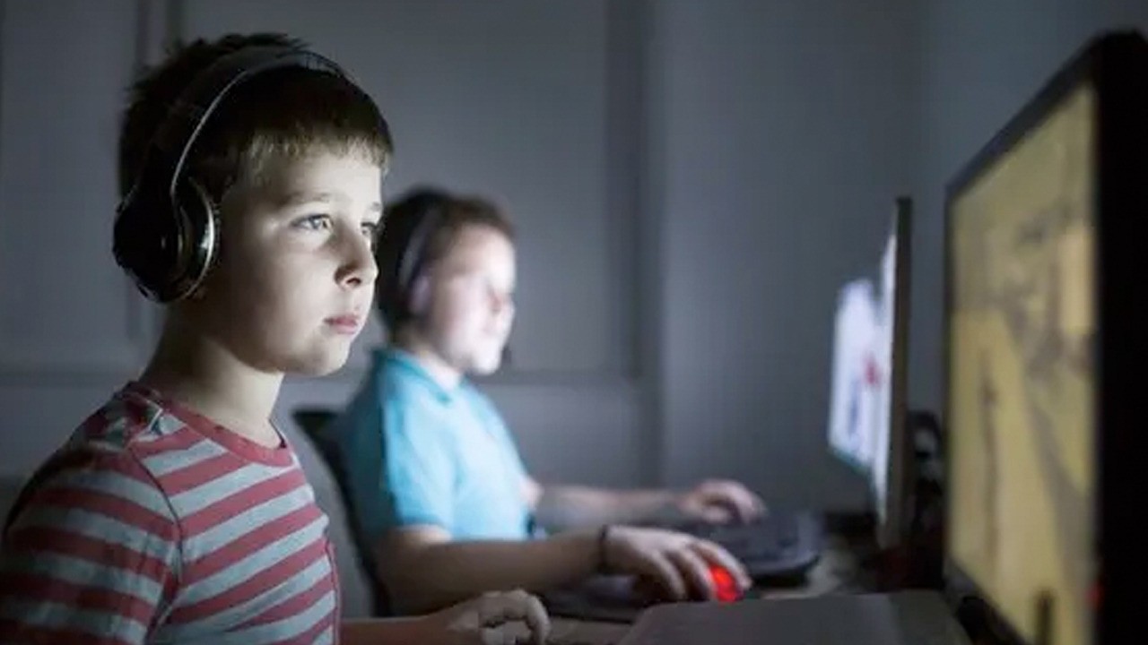 Uzman açıkladı: Çocukları bekleyen en büyük tehlike diyerek duyurdu!