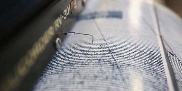 Uzman çağırısı herkesi korkuttu: Aman dikkat, 7.7 büyüklüğünde deprem! O illeri açıkladı!