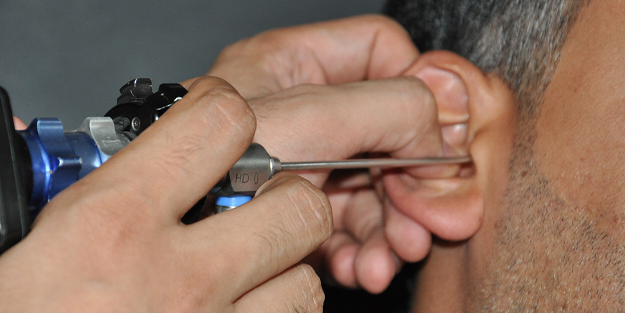 Uzman doktordan kulak temizliği uyarısı!