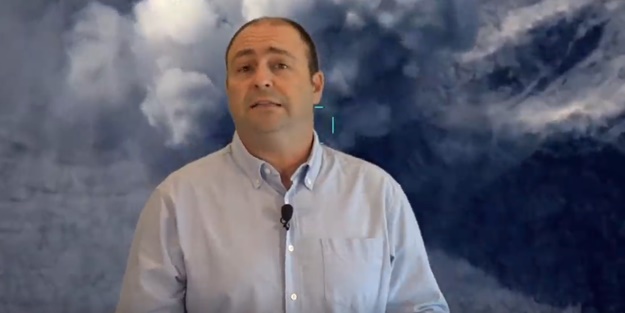 Özbek açıkladı: Yunanistan Türk SİHA'larına karşı T-6A'ları kullanacak