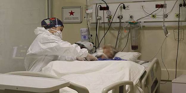 Uzman isim canlı yayında açıkladı: Yoğun bakımdaki 20 hastanın 19'u aşısız