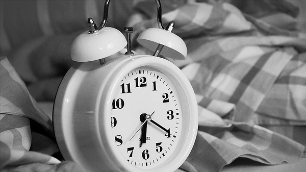 Uzman isim sebebini açıkladı! Bakın bu sebeple sabahları zor uyanıyormuşsunuz