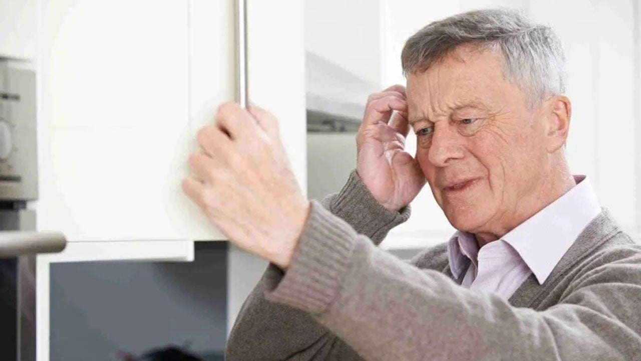 Uzman isimden net cevap! Herkes demans diyor ama gerçek bambaşka