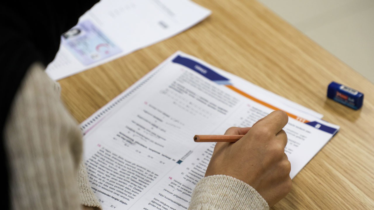 Uzman isimden önemli tavsiyeler! YKS ve LGS öncesi kritik uyarı