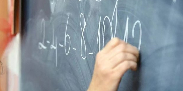 Uzman öğretmenlik sınavı 2022: uzman öğretmenlik sınavı yeri öğrenme! Uzman öğretmenlik sınavı ne zaman, saat kaçta? Uzman öğretmenlik konuları PDF