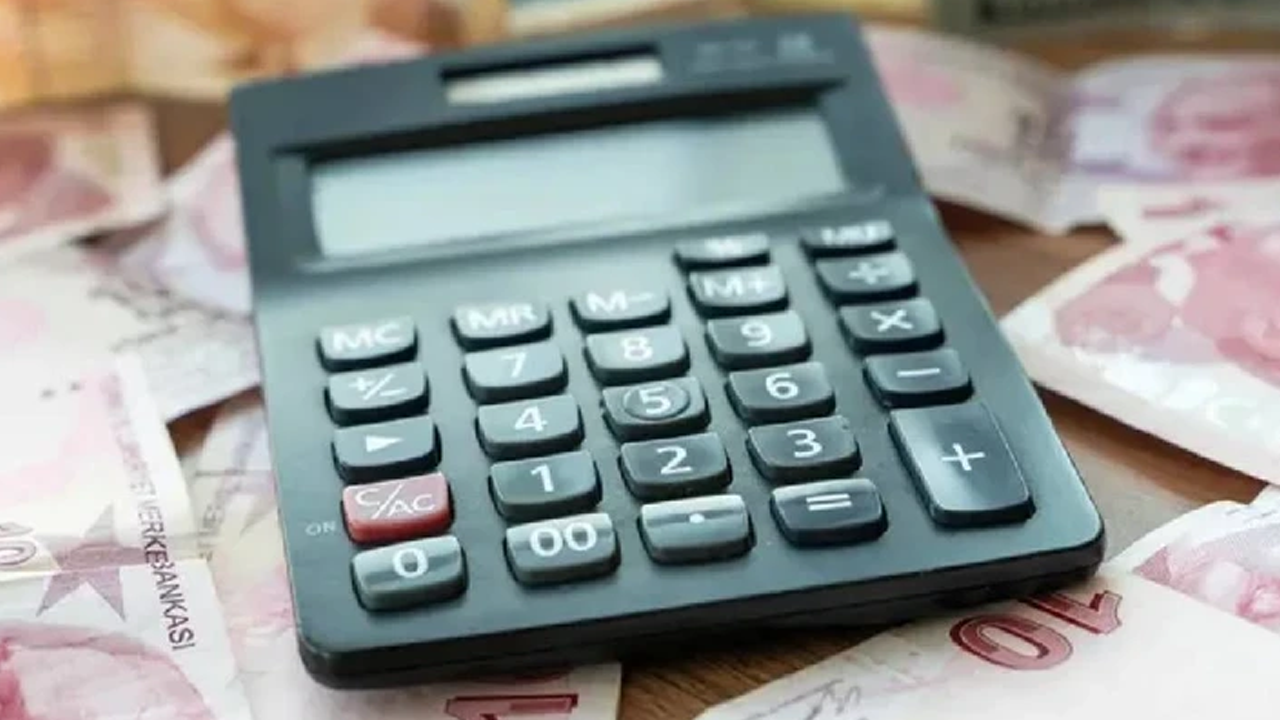 Uzman uyardı! O memurlar emekli maaşlarında büyük kayıp yaşayacak!