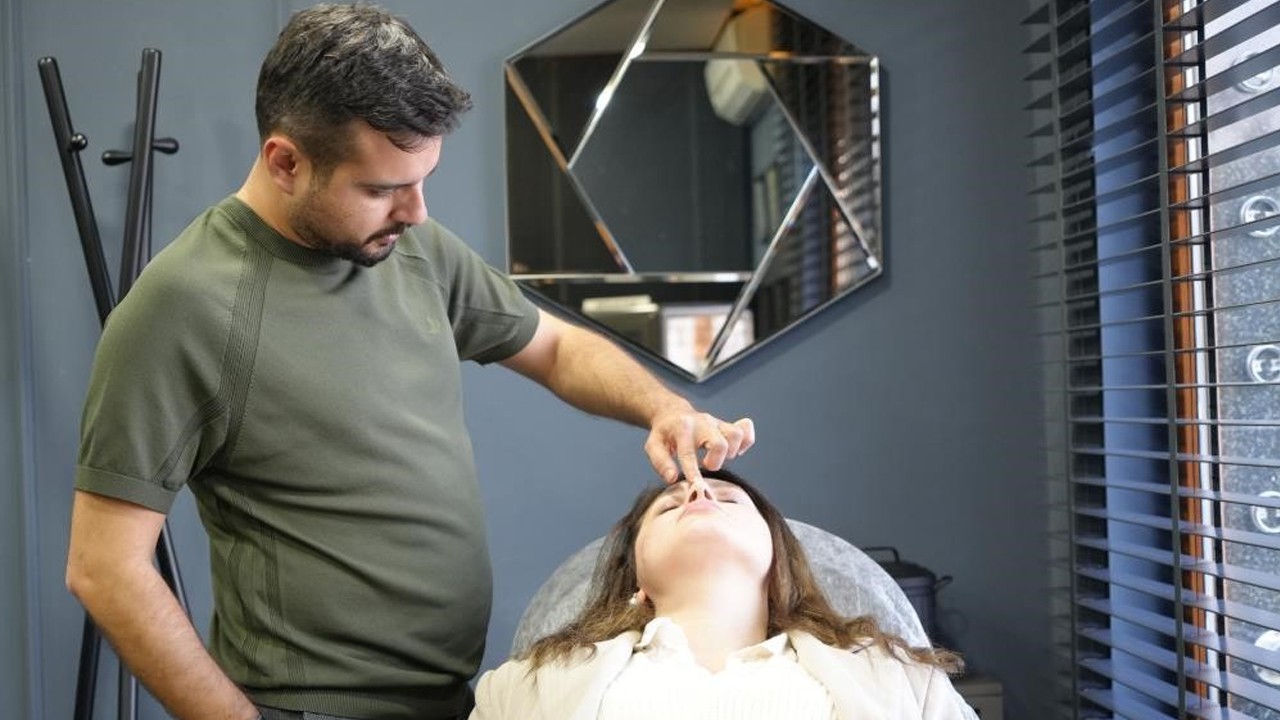 Uzmanı detaylı bilgi verdi! Burun estetiğinde kadın ve erkek farkı