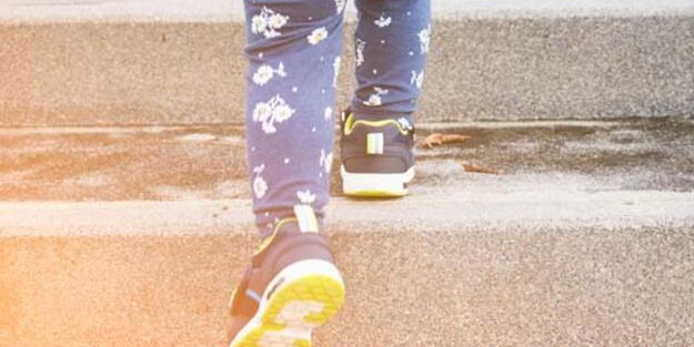 Uzmanı dikkat çekerek uyardı! Şok detay: Çocuğunuzun ayak izlerine dikkatli bakın, çünkü...