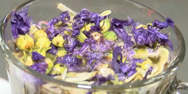 Uzmanı duyurdu! Virüse karşı inanılmaz gargara tarifi Bu kadar kolay! Bunu yapın, hastalık olamaz