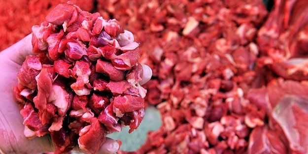 Uzmanı uyardı: Kurban etini poşete koymayın!