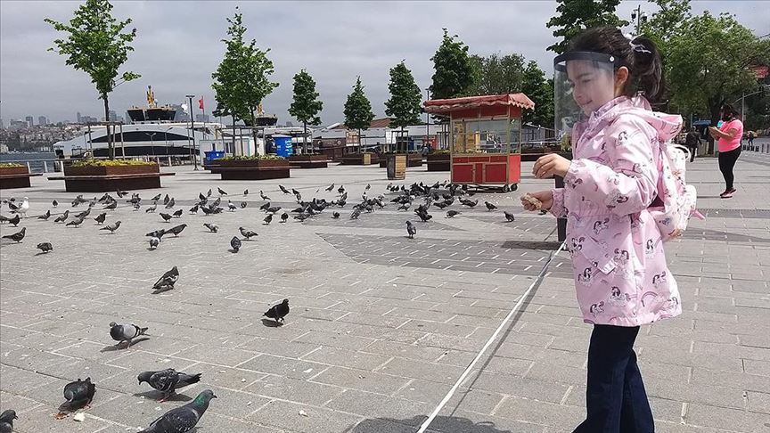 Uzmanından bugün sokağa çıkacak 0-14 yaş grubu için uyarı