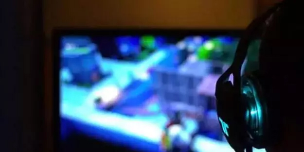 Uzmanından ebeveynlere internet uyarısı! Çocuk ve gençlere dikkat çektiler! O hata