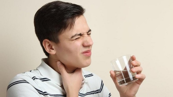 Uzmanından önemli uyarı! İşte, geçmeyen boğaz ağrısının sebebi