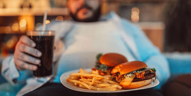 Uzmanlar ilan etti! İşte sinsi sinsi vücudu öldüren o 5 gıda